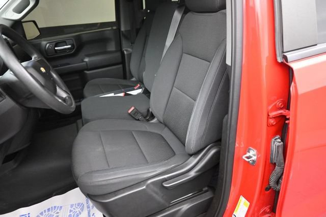 Used 2020 Chevrolet Silverado 1500 Custom w/ Custom Value Package AWD/4WD image 11
