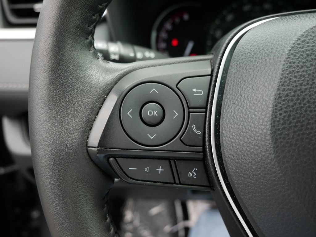 Certified 2025 Toyota RAV4 XLE Premium AWD/4WD image 27