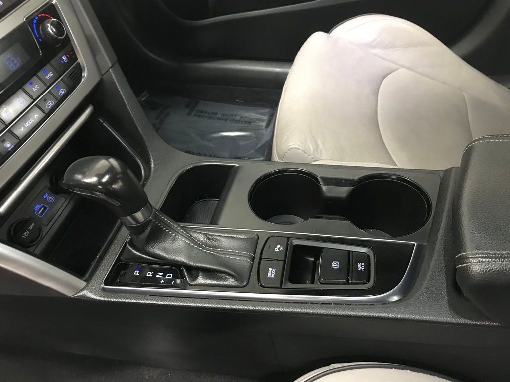 Used 2015 Hyundai Sonata Limited 2.0T image 22