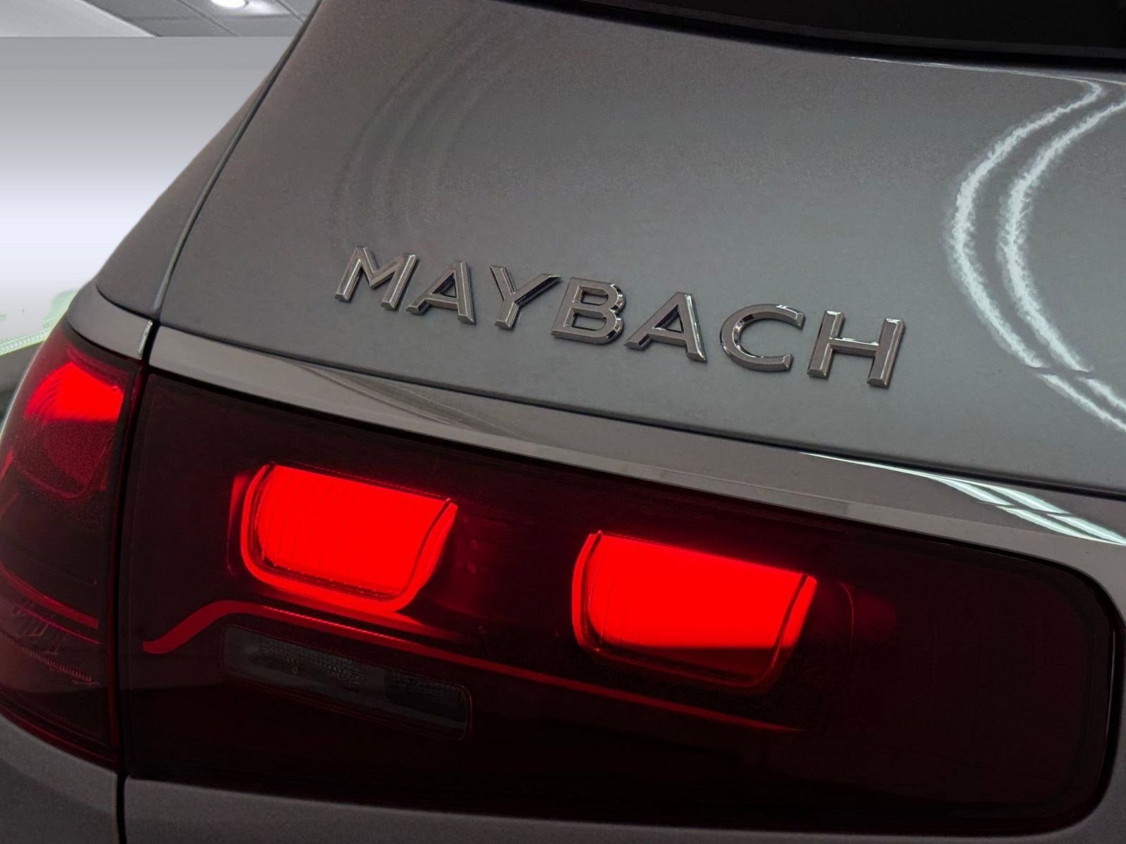 Certified 2025 Mercedes-Benz Maybach GLS 600 4MATIC image 20