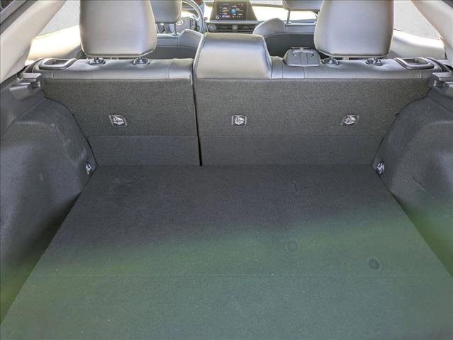 Certified 2024 Toyota Prius XLE image 6