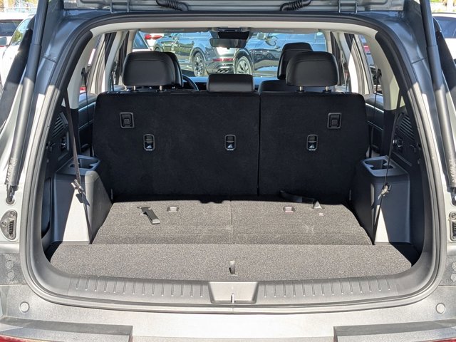 Used 2025 Hyundai Santa Fe SEL image 6