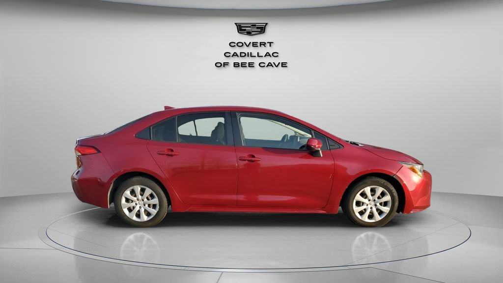 Used 2022 Toyota Corolla LE image 11
