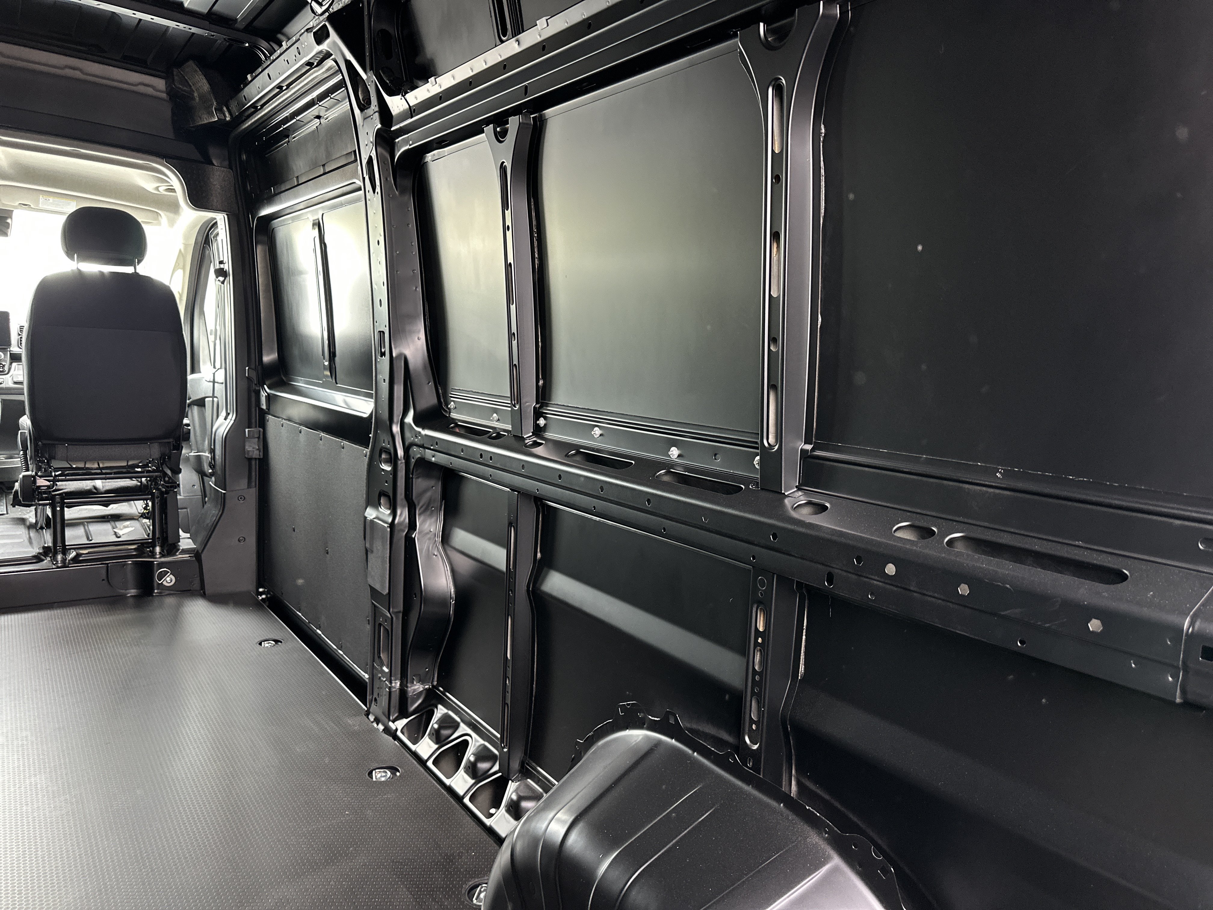 New 2026 RAM ProMaster 2500 w/ Quick Order Package 22G SLT FWD image 17