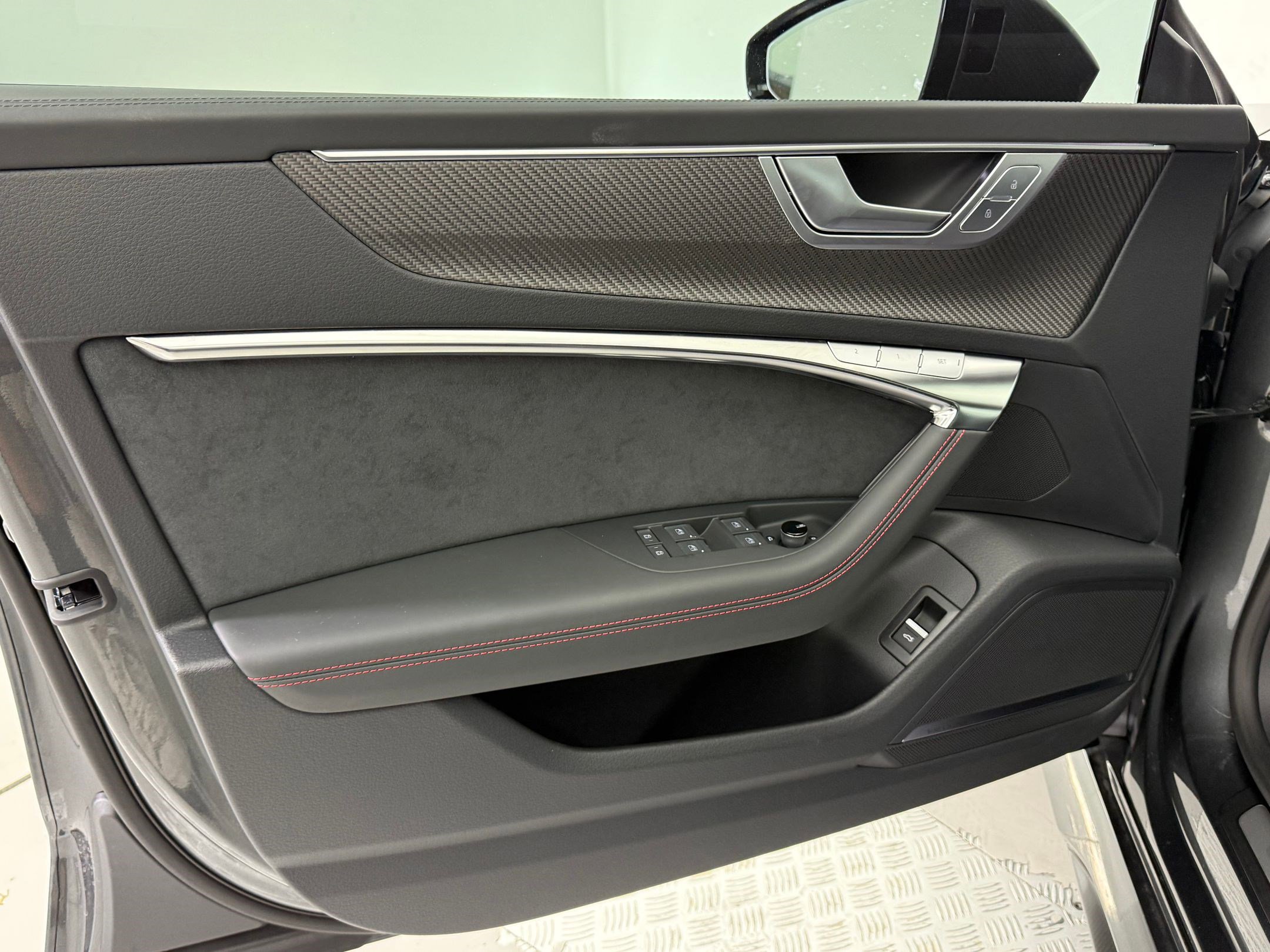 New 2026 Audi RS 7 Performance image 14