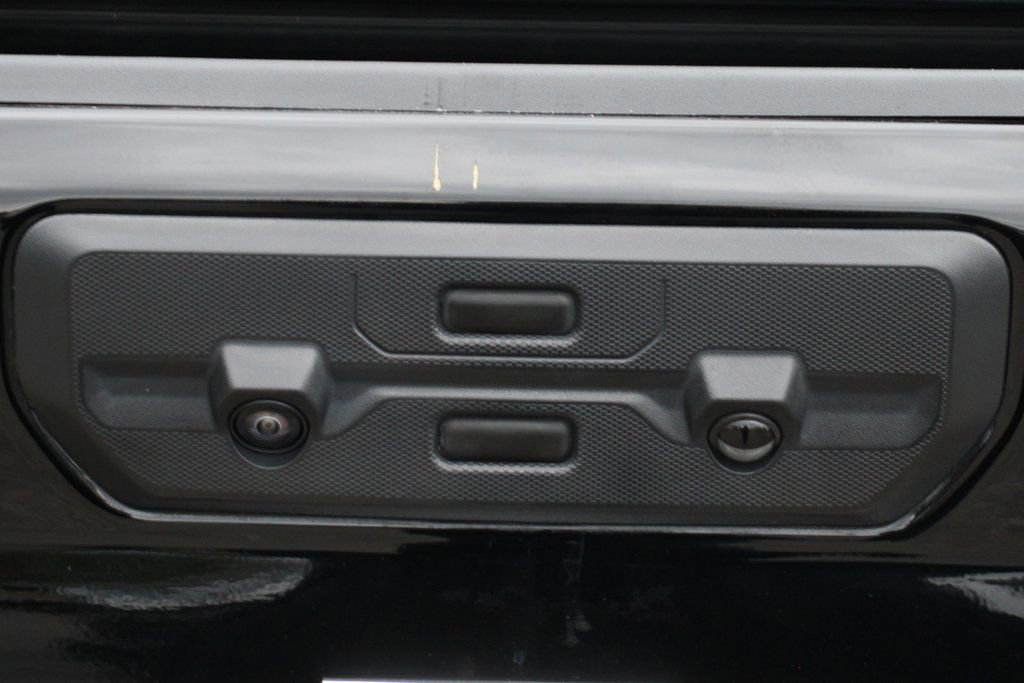 Used 2024 Chevrolet Silverado 2500 High Country w/ Technology Package image 54