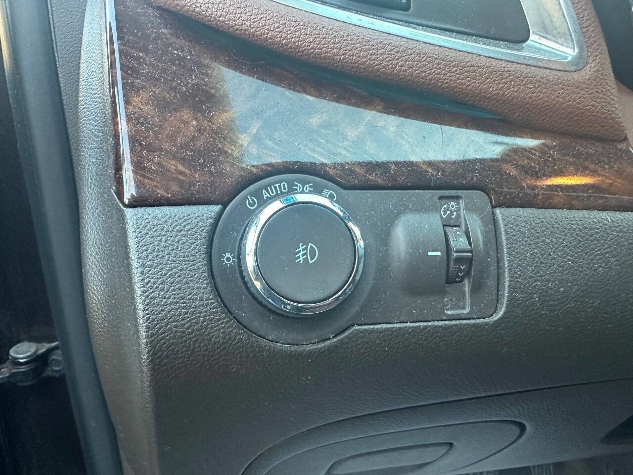 Used 2015 Buick Encore Leather AWD/4WD image 19