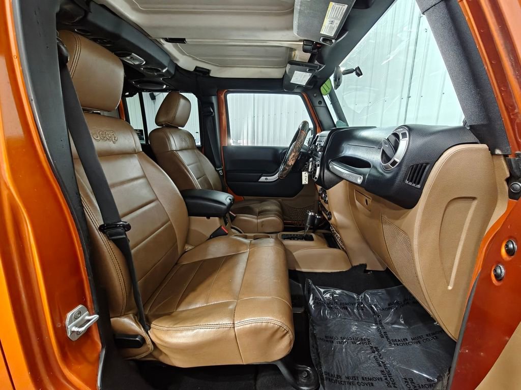 Used 2011 Jeep Wrangler Unlimited Sahara w/ Trailer Tow Group image 26