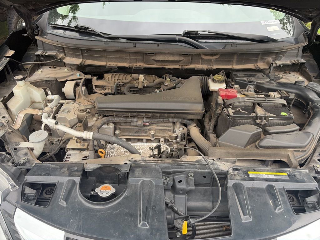 Used 2018 Nissan Rogue SV AWD/4WD image 32