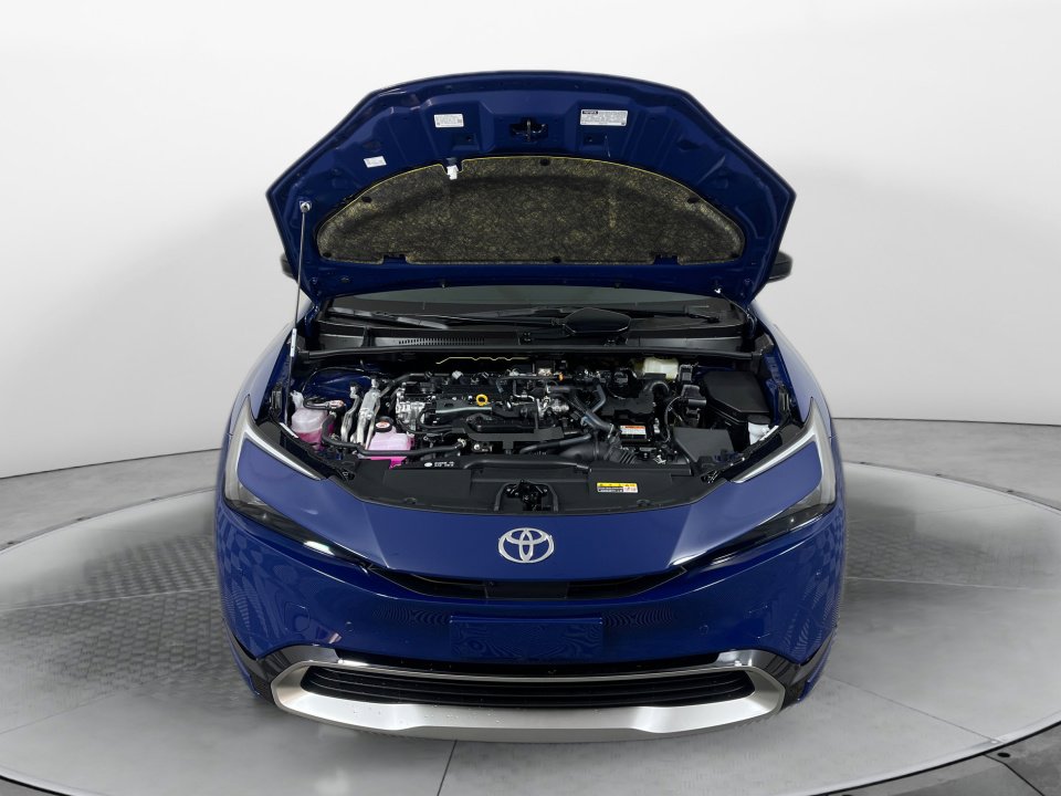 New 2026 Toyota Prius Plug-In Hybrid image 11