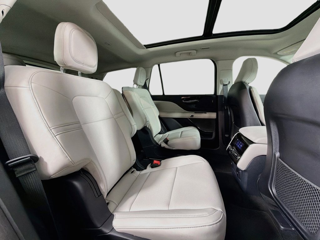 New 2027 Lincoln Aviator 2WD image 29