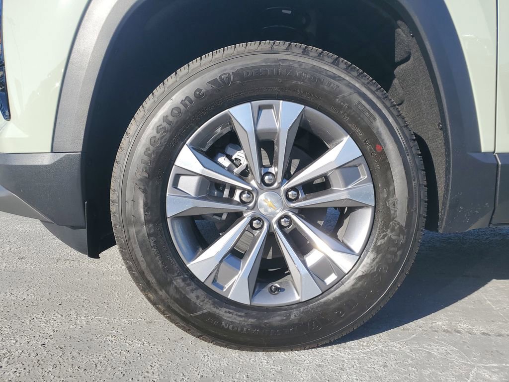 New 2026 Chevrolet Equinox LT w/ Safety and Technology Package image 6