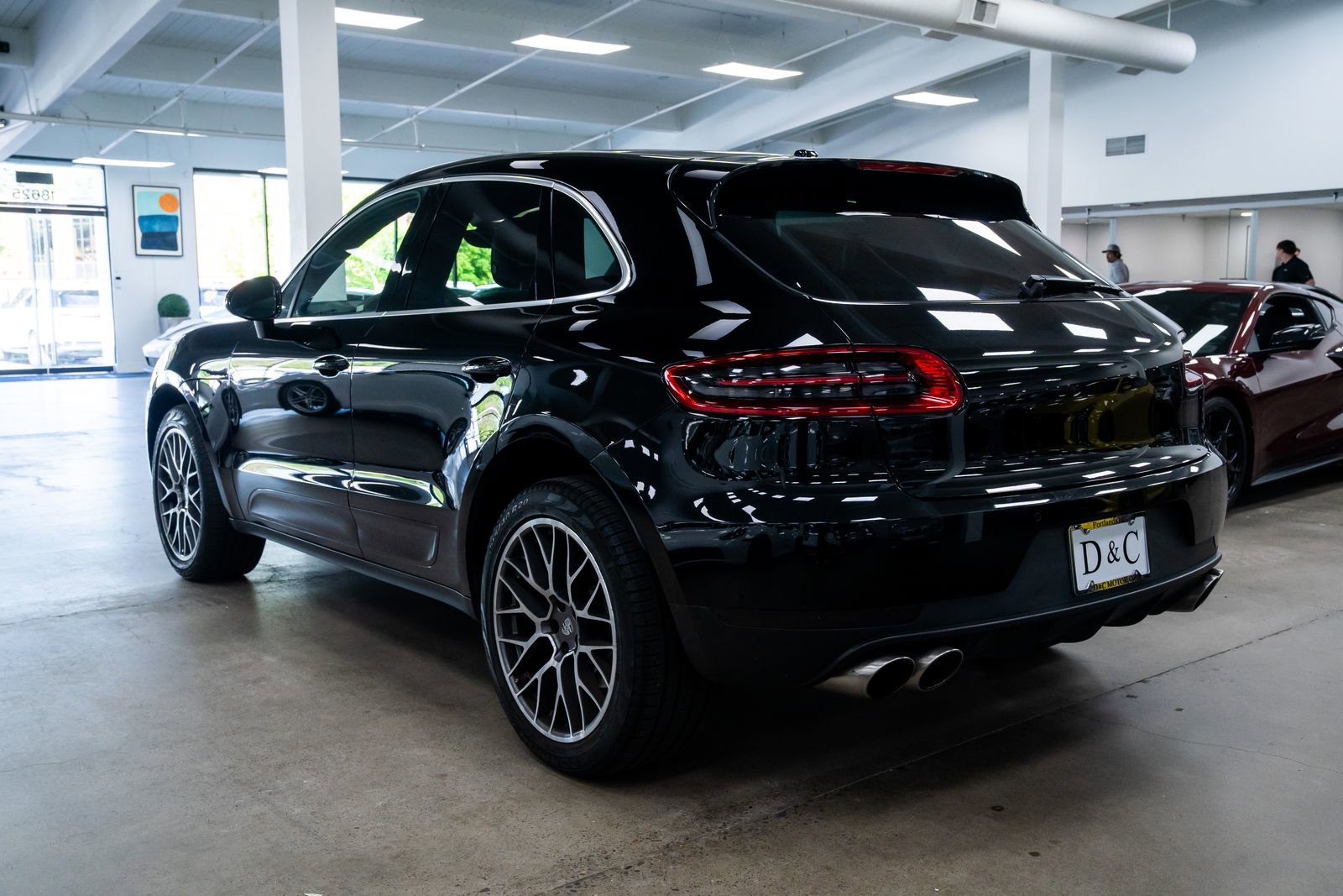 Used 2017 Porsche Macan S AWD/4WD image 5
