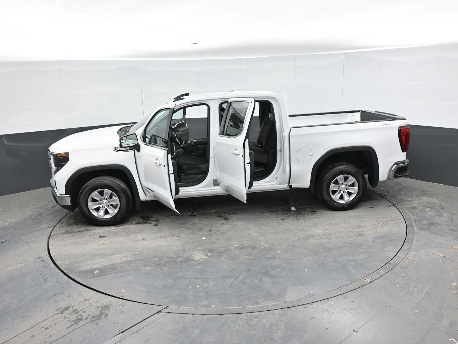 New 2026 GMC Sierra 1500 SLE w/ Preferred Package AWD/4WD image 50