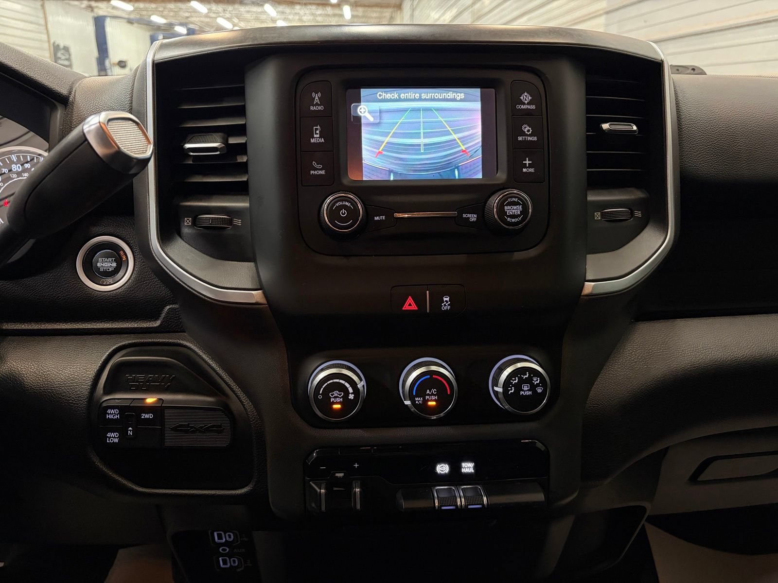 Used 2019 RAM 2500 Big Horn AWD/4WD image 17