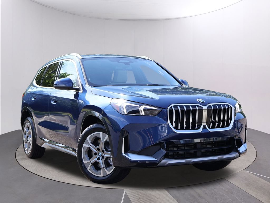 New 2025 BMW X1 xDrive28i w/ Technology Package