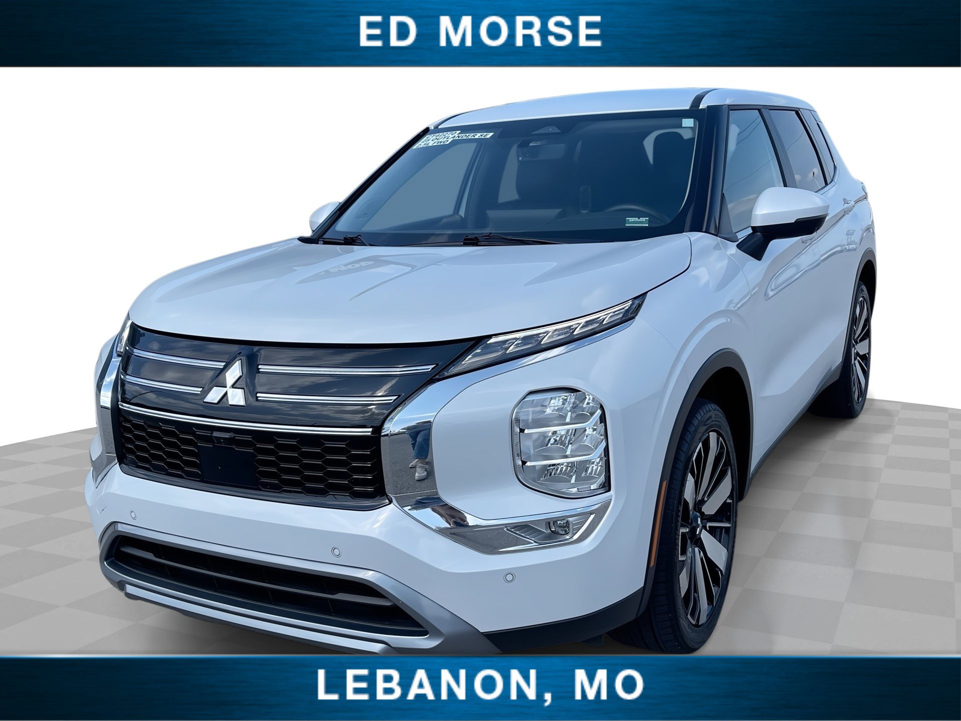 Used 2025 Mitsubishi Outlander SE FWD image 1