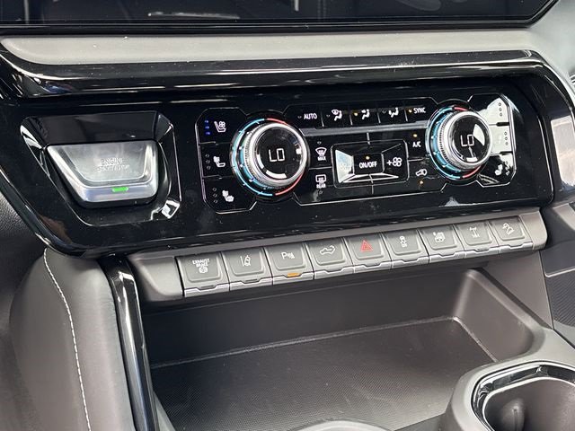 New 2026 GMC Sierra 2500 AT4X image 32