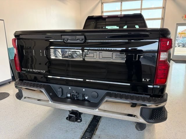 New 2026 Chevrolet Silverado 3500 LT AWD/4WD image 15