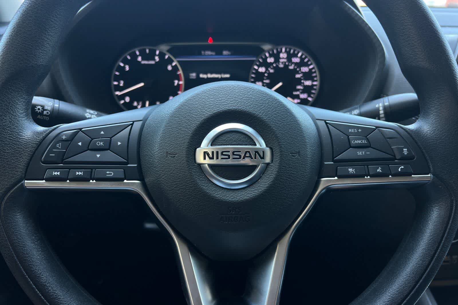 Certified 2023 Nissan Sentra SV FWD image 24