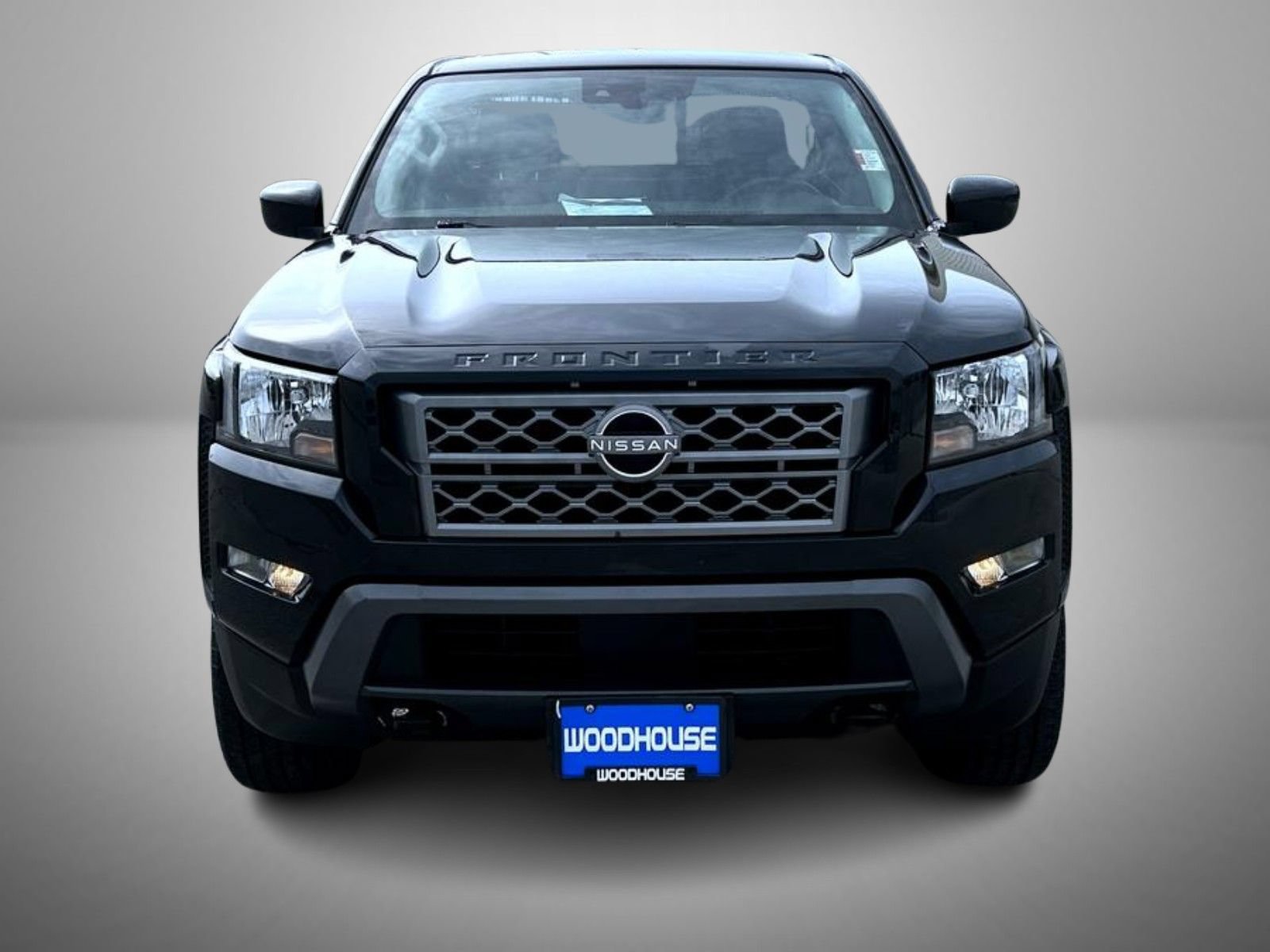 Used 2022 Nissan Frontier SV AWD/4WD image 2