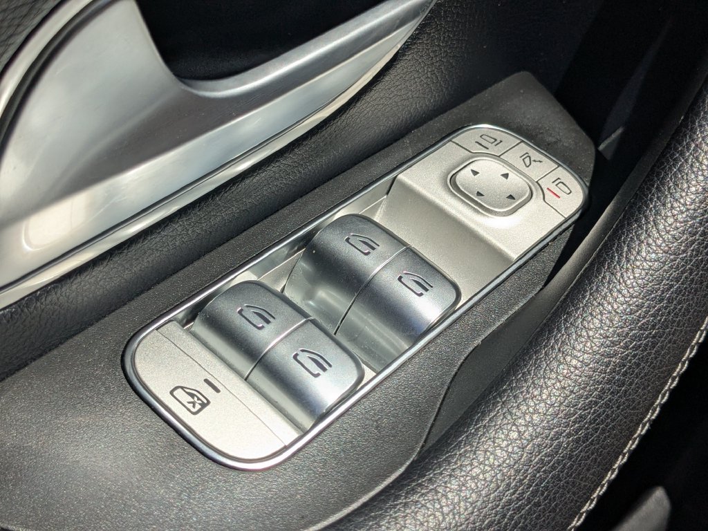 Certified 2024 Mercedes-Benz GLS 580 4MATIC image 10
