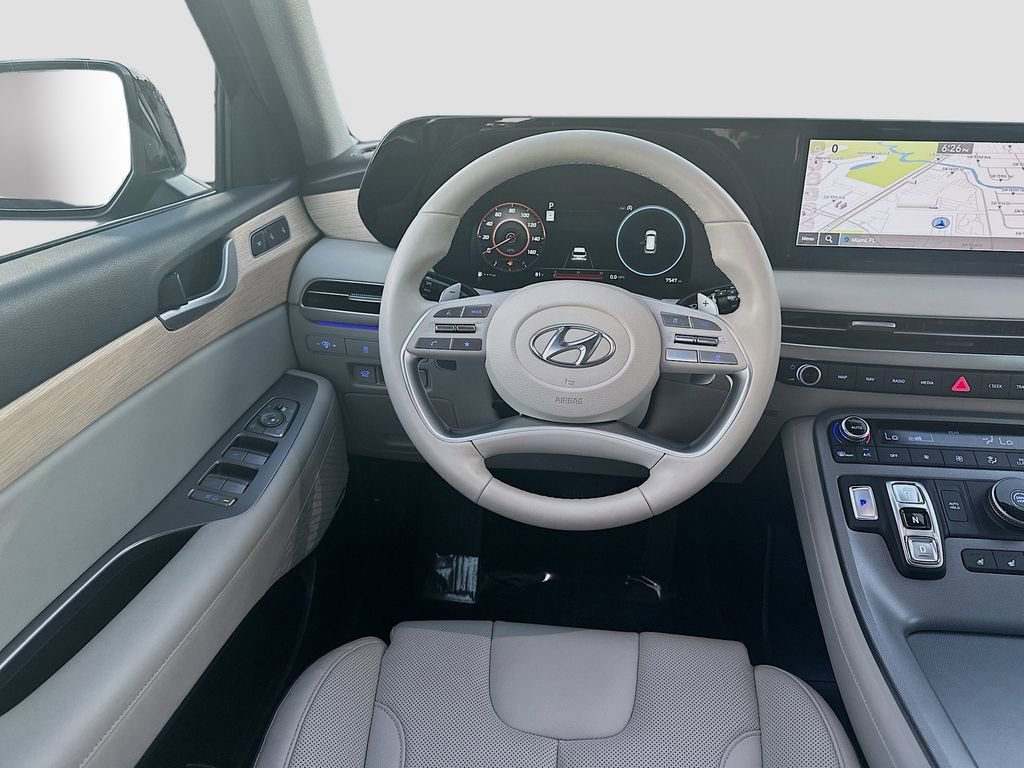 Used 2024 Hyundai Palisade Limited image 20