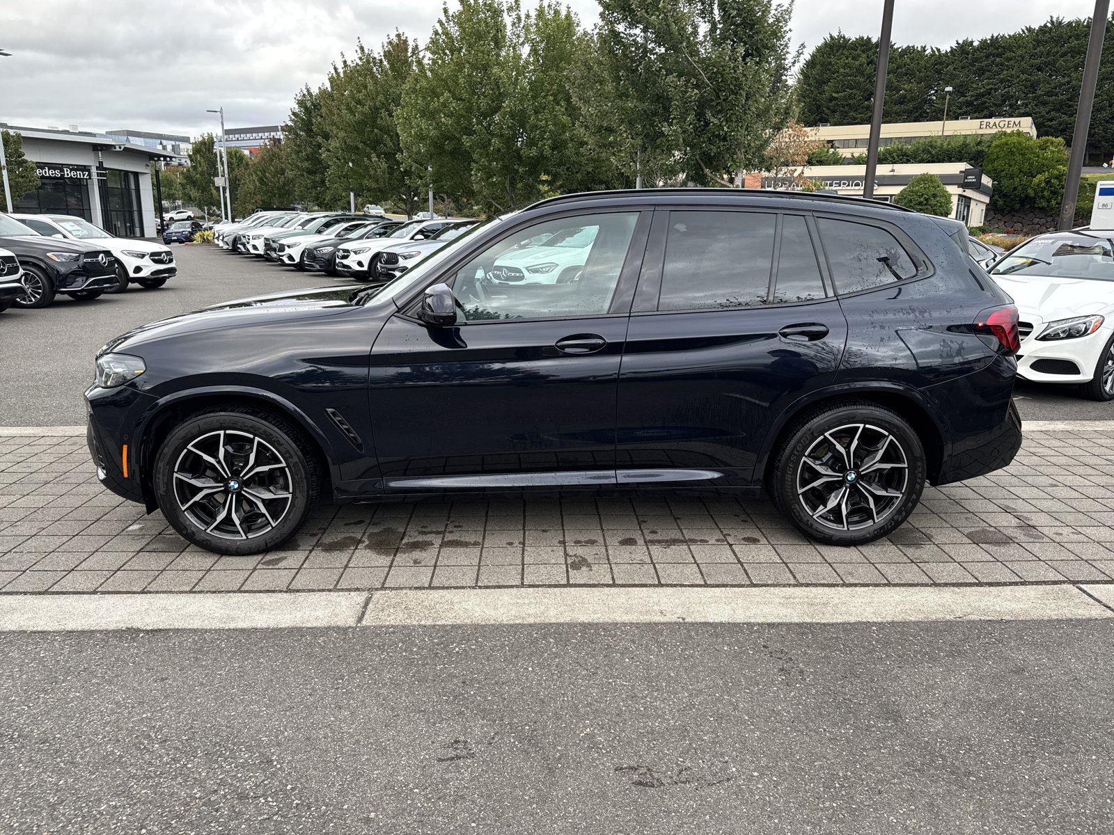 Used 2023 BMW X3 xDrive30i w/ M Sport Package AWD/4WD image 8