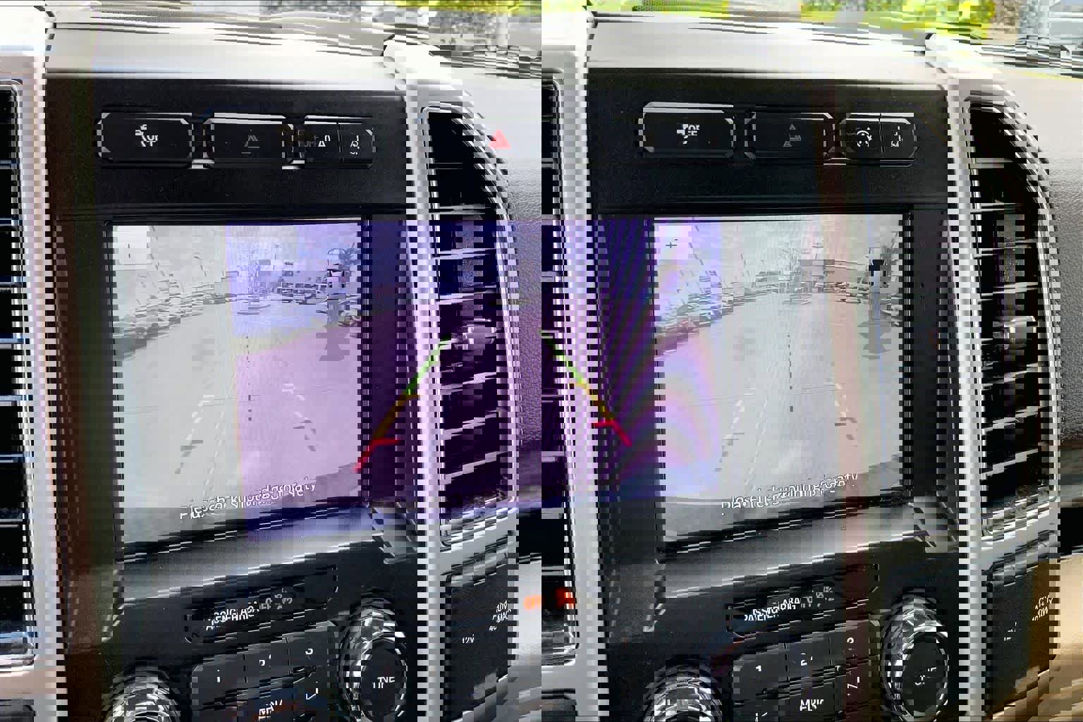 Used 2020 Ford F150 Lariat w/ Equipment Group 501A Mid image 24