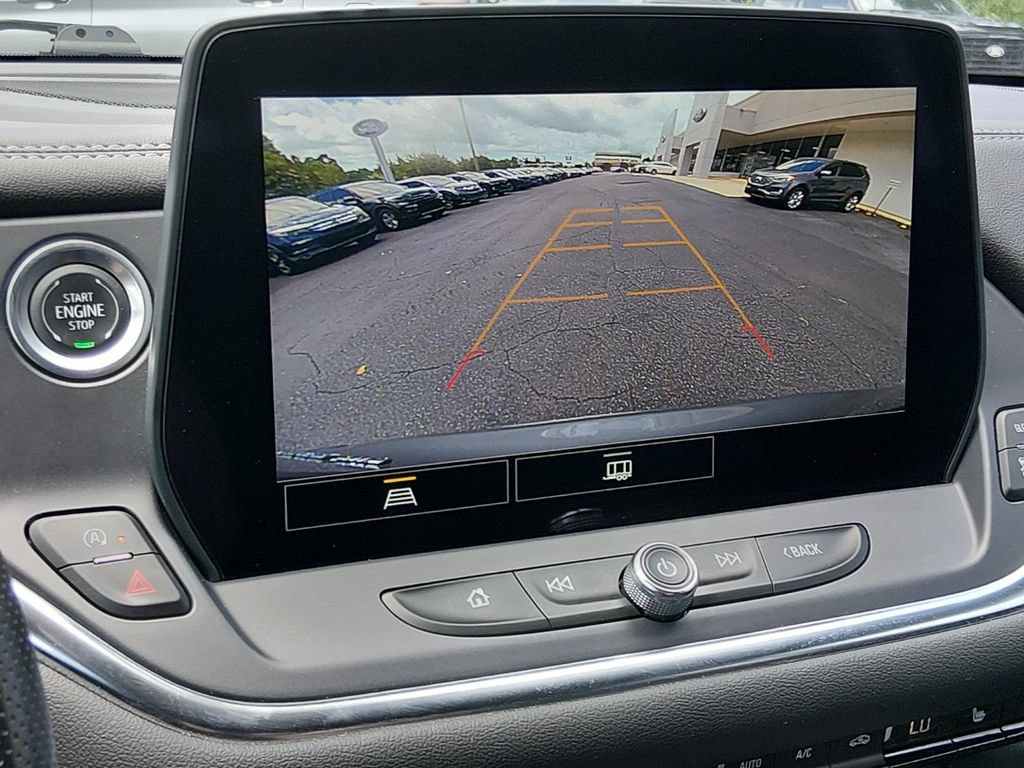Used 2025 Chevrolet Blazer LT AWD/4WD image 24