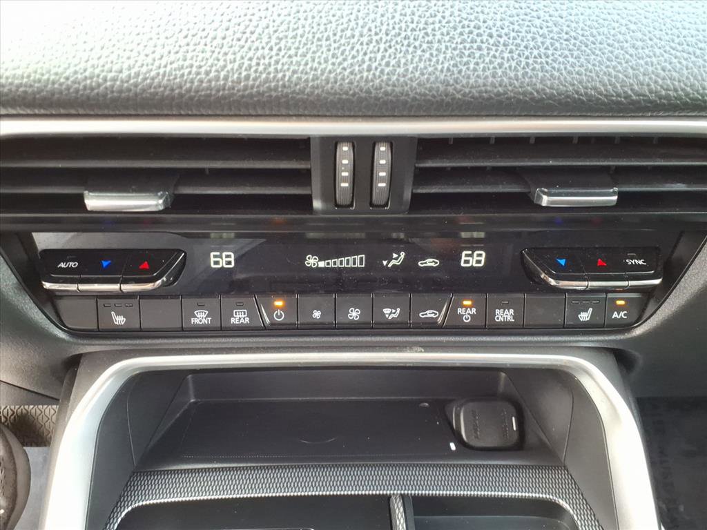 Certified 2024 MAZDA CX-90 Plug-In Hybrid w/ Premium Pkg image 34