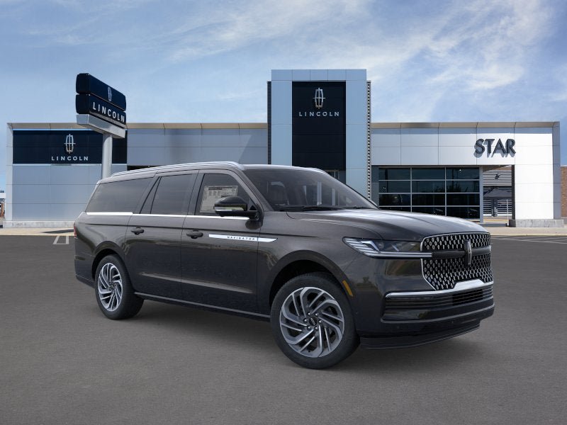 New 2026 Lincoln Navigator L Reserve AWD/4WD image 7