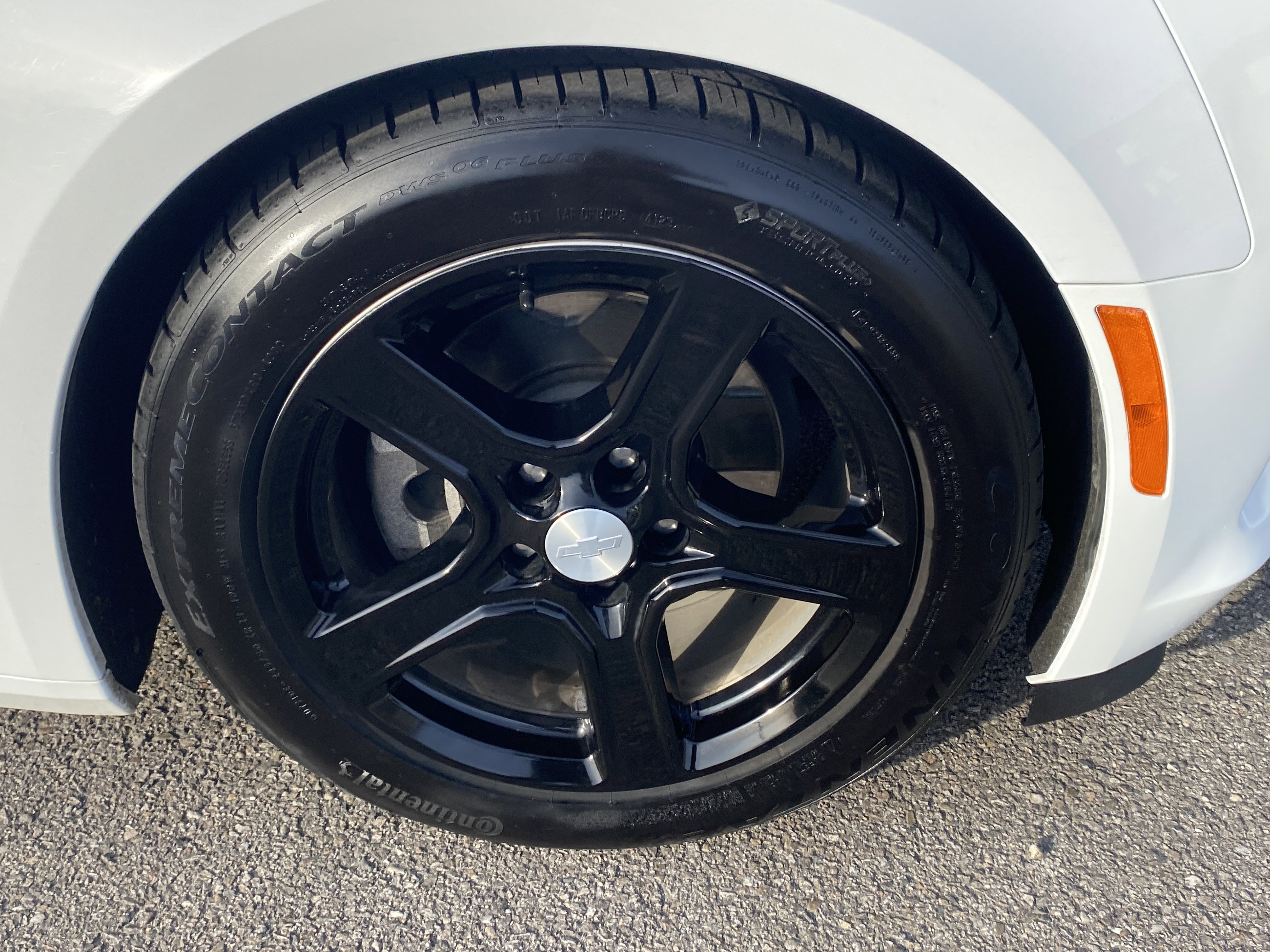 Used 2018 Chevrolet Camaro LT image 28