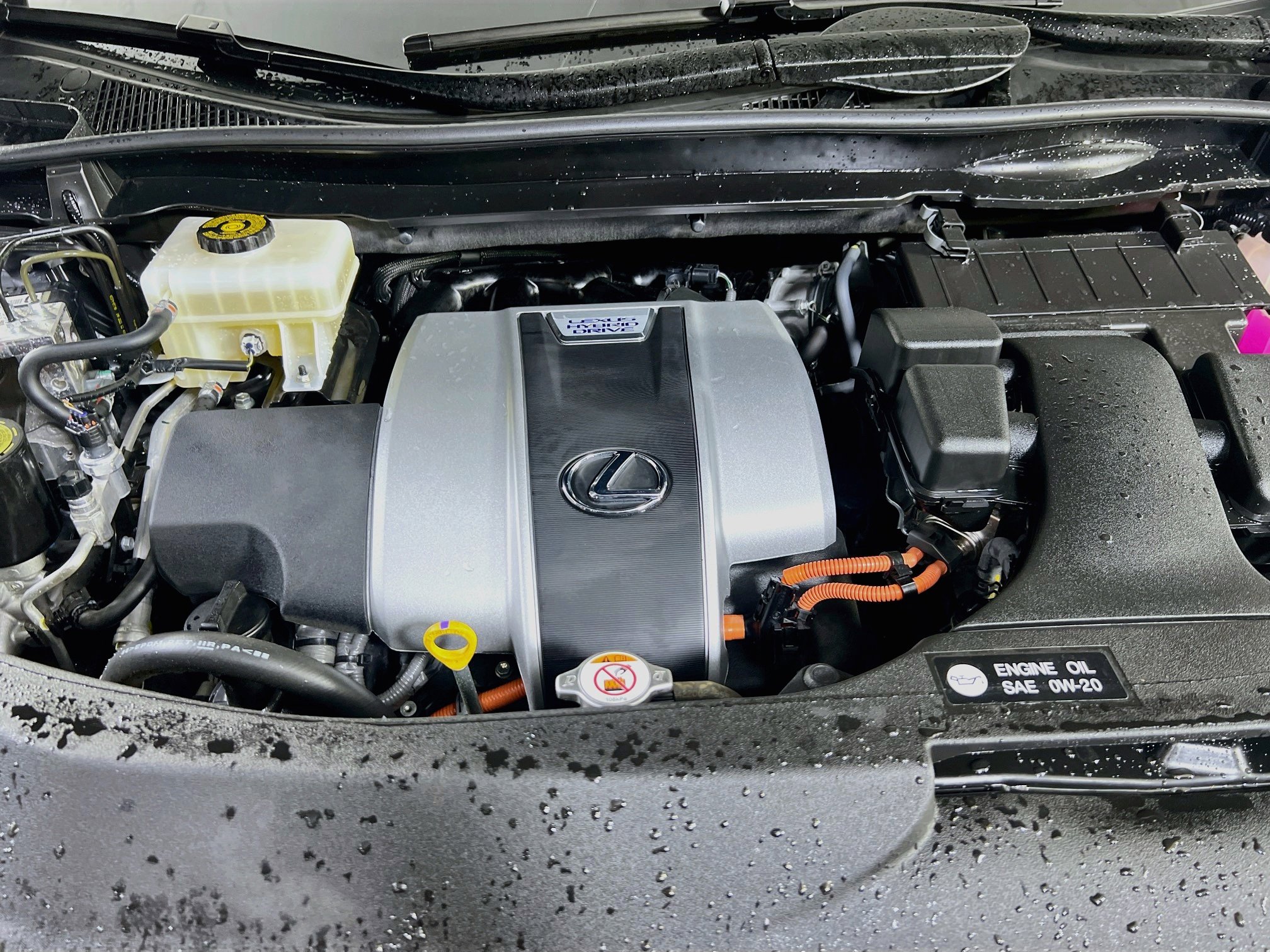 Used 2022 Lexus RX 450h F Sport w/ Accessory Package AWD/4WD image 30