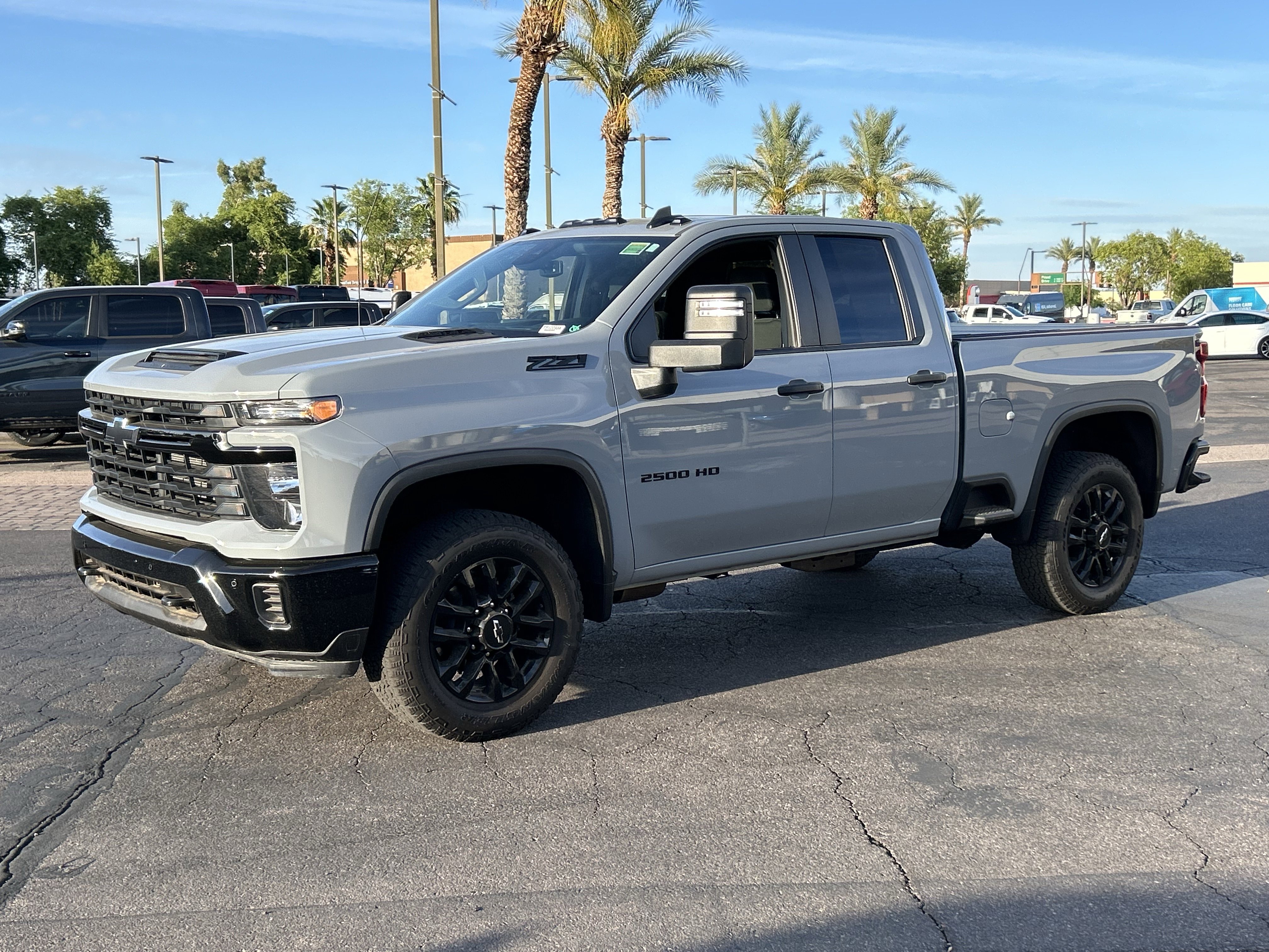 Used 2025 Chevrolet Silverado 2500 Custom w/ Custom Convenience Package AWD/4WD image 2