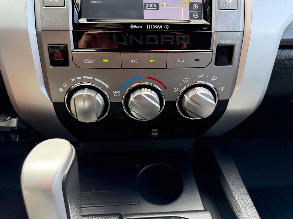Used 2016 Toyota Tundra SR5 w/ SR5 Upgrade Package RWD image 26