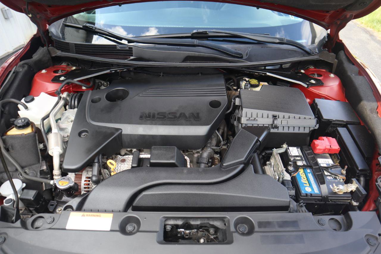 Used 2016 Nissan Altima 2.5 SV FWD image 32