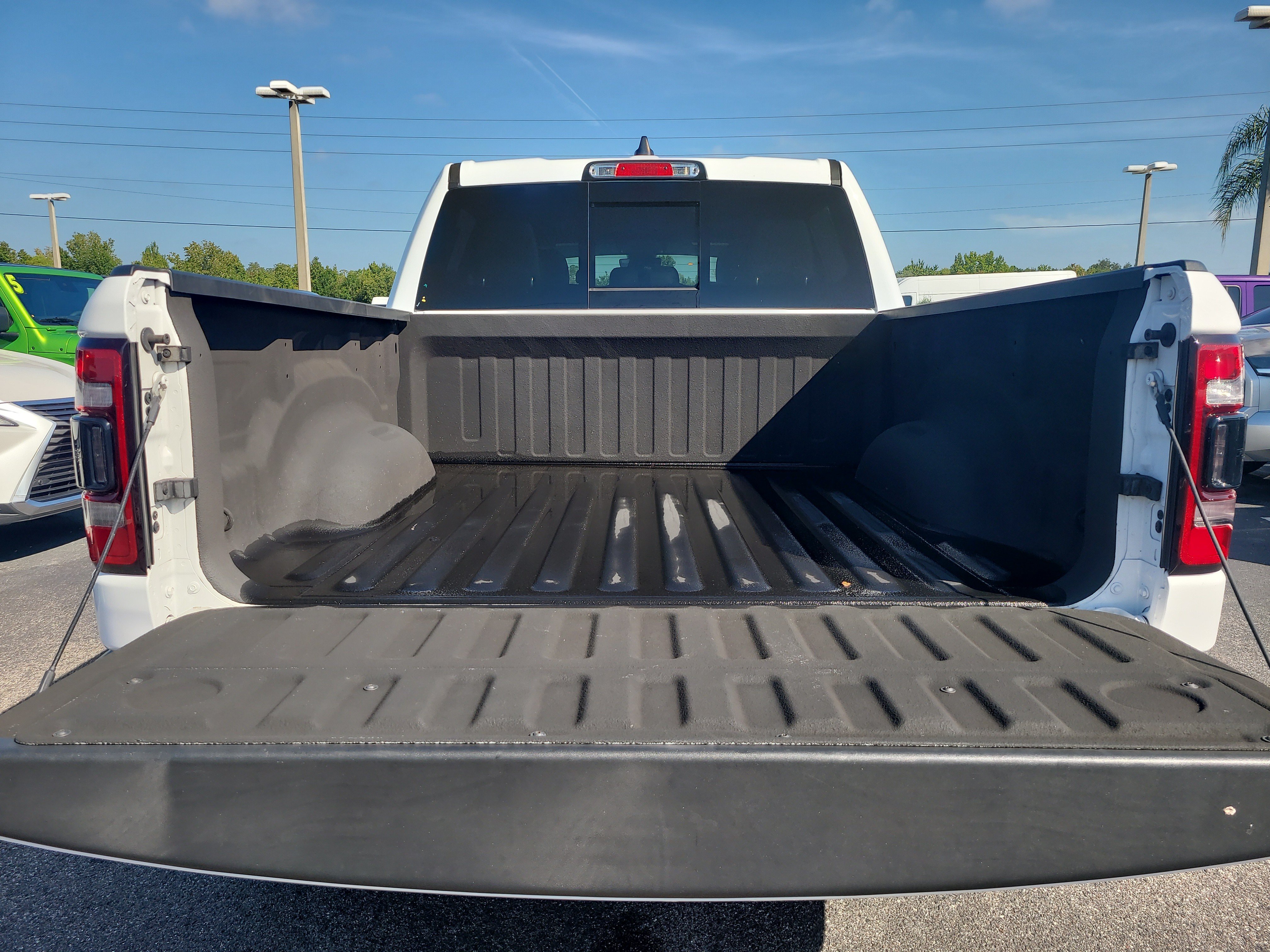 Used 2023 RAM 1500 Big Horn AWD/4WD image 8