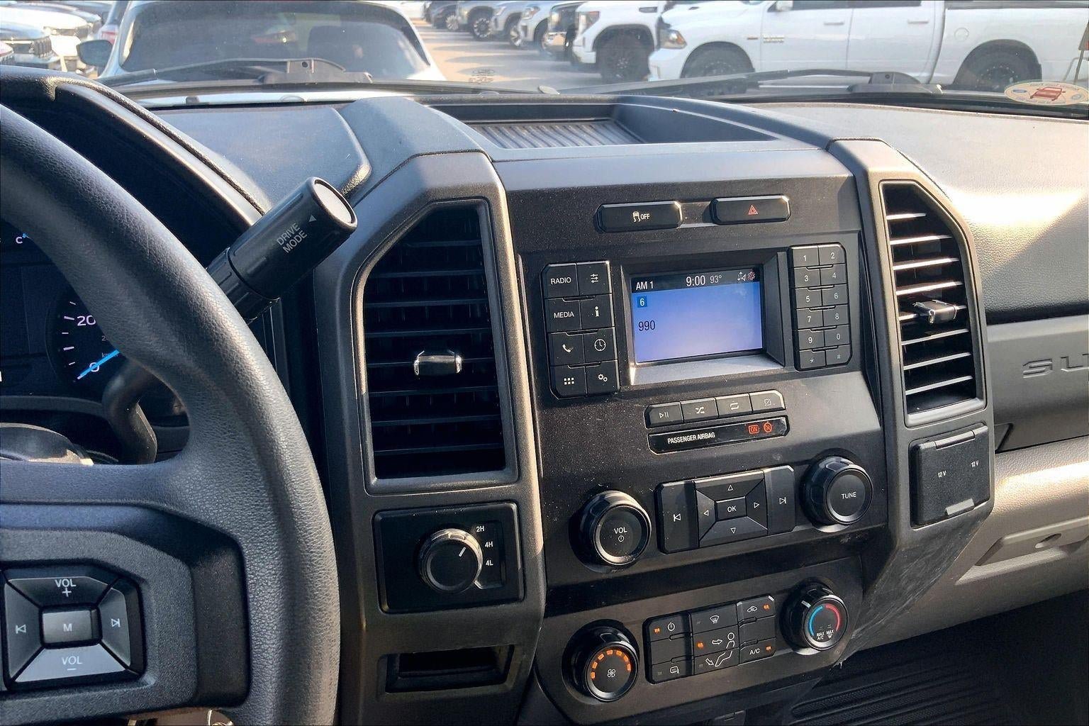 Used 2020 Ford F250 XL w/ Power Equipment Group AWD/4WD image 5