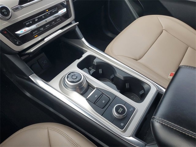 Used 2023 Ford Explorer XLT w/ Equipment Group 202A image 32