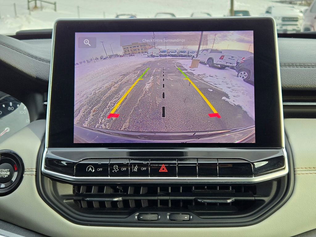 Used 2022 Jeep Compass Limited image 23