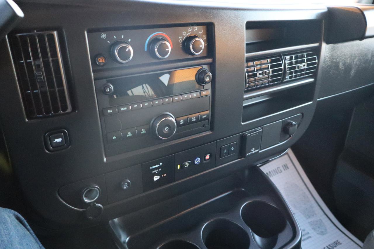 Used 2024 Chevrolet Express 3500 LT w/ LT Preferred Equipment Group image 13