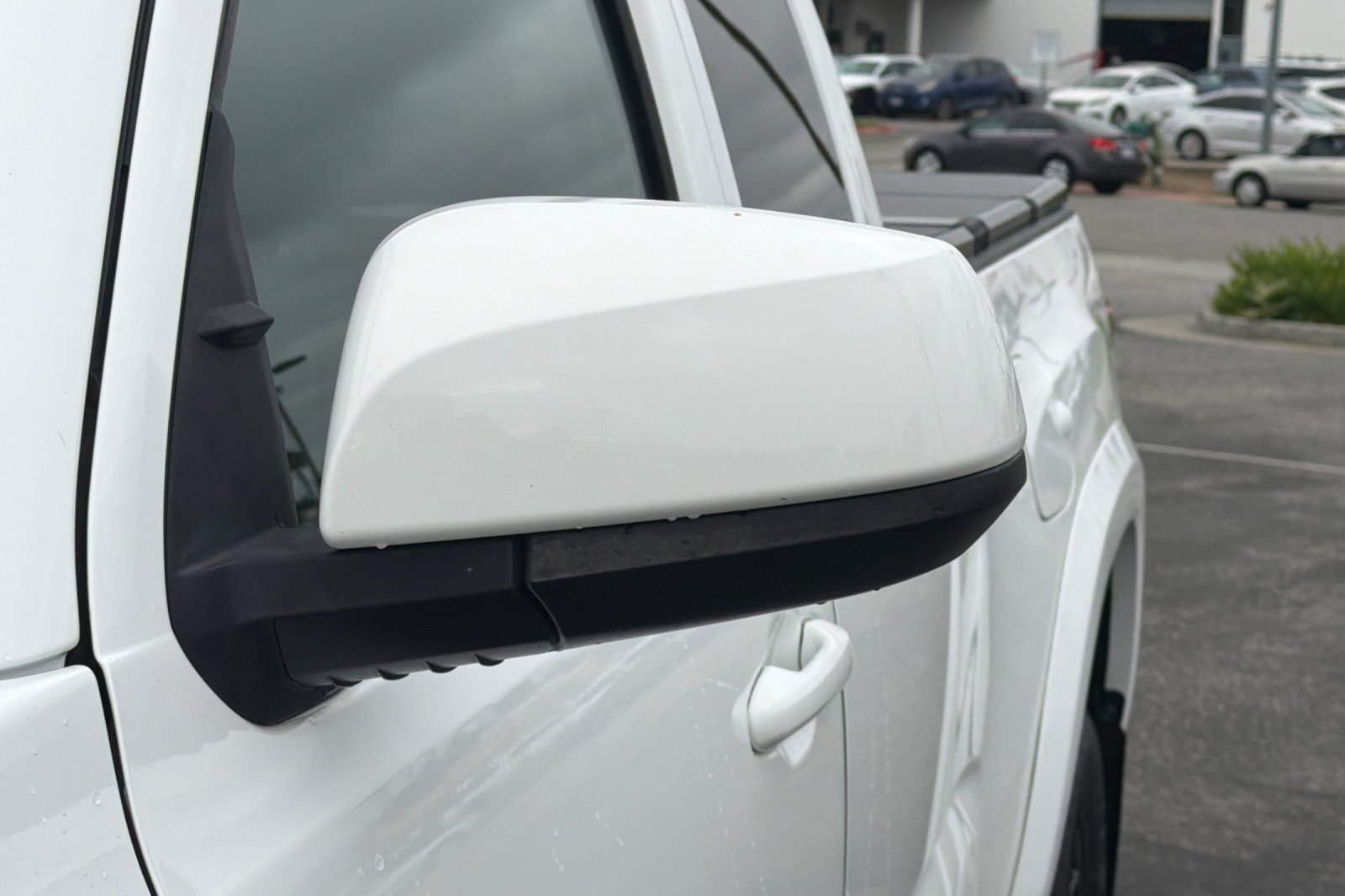 Used 2018 Toyota Tacoma SR5 RWD image 40