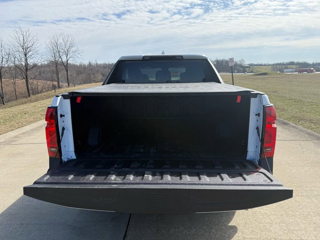 Used 2025 Chevrolet Silverado EV W/T image 5