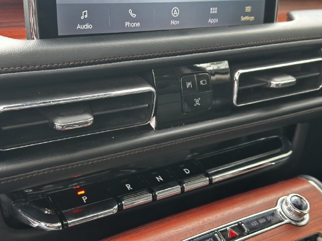 Certified 2023 Lincoln Aviator Reserve w/ Elements Package Plus AWD/4WD image 23