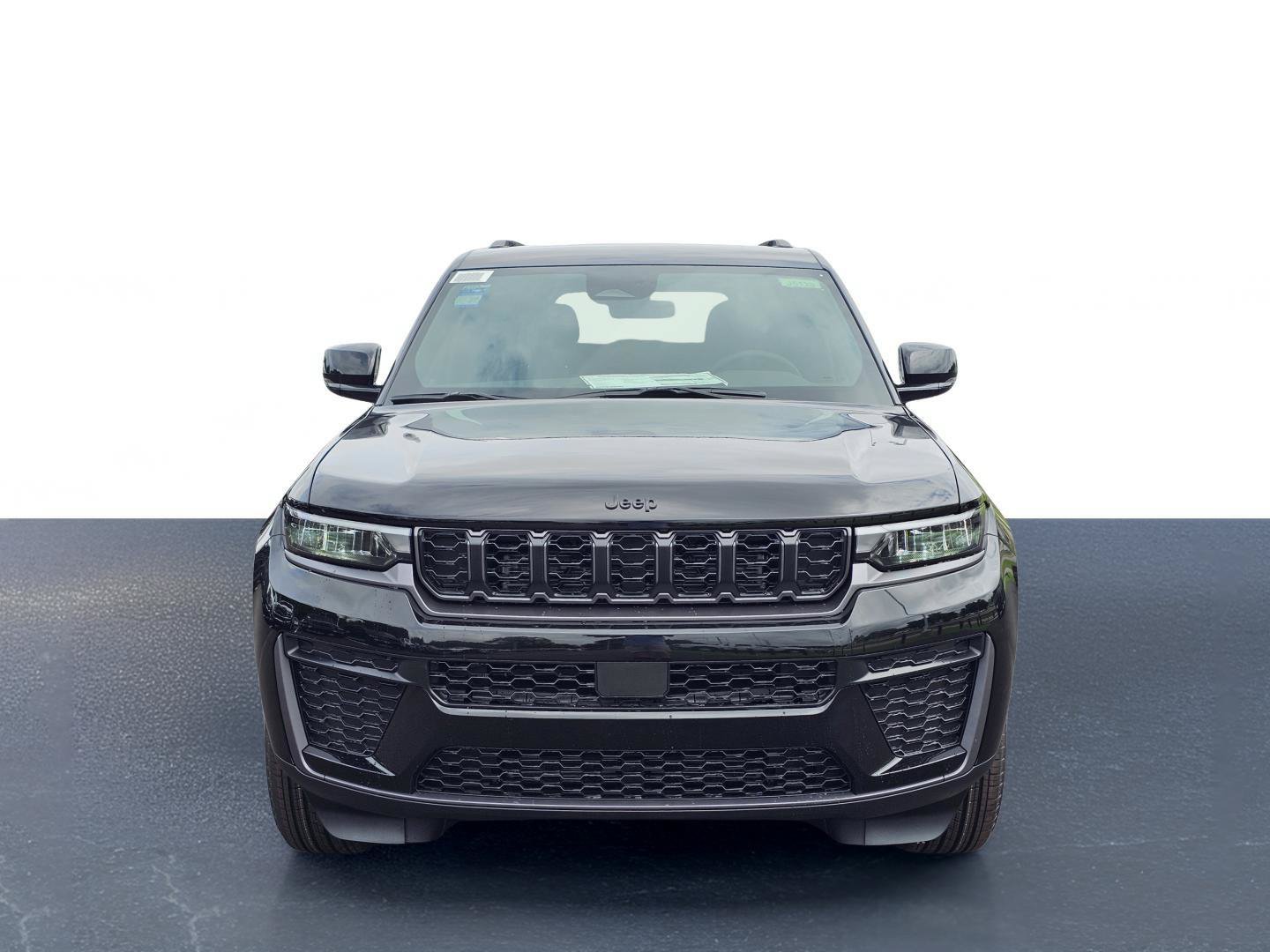 New 2026 Jeep Grand Cherokee Altitude RWD image 2