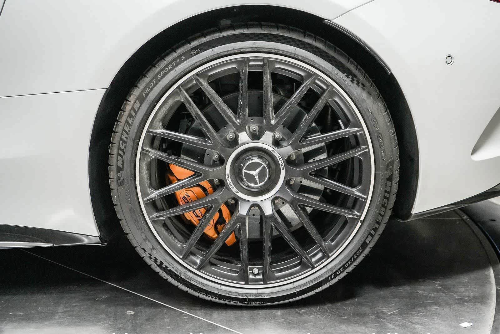 New 2025 Mercedes-Benz SL 63 AMG S e Performance 4MATIC image 9