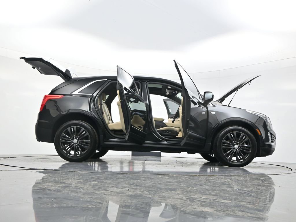 Used 2018 Cadillac XT5 Premium Luxury AWD/4WD image 56
