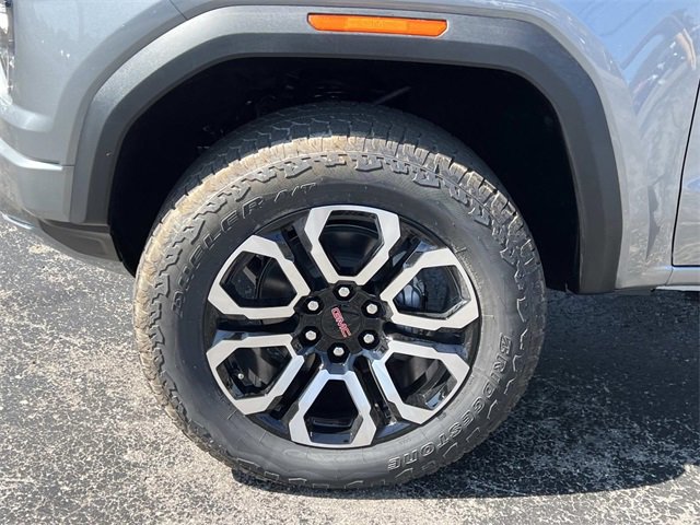 New 2026 GMC Canyon AT4 w/ Technology Plus Package image 11