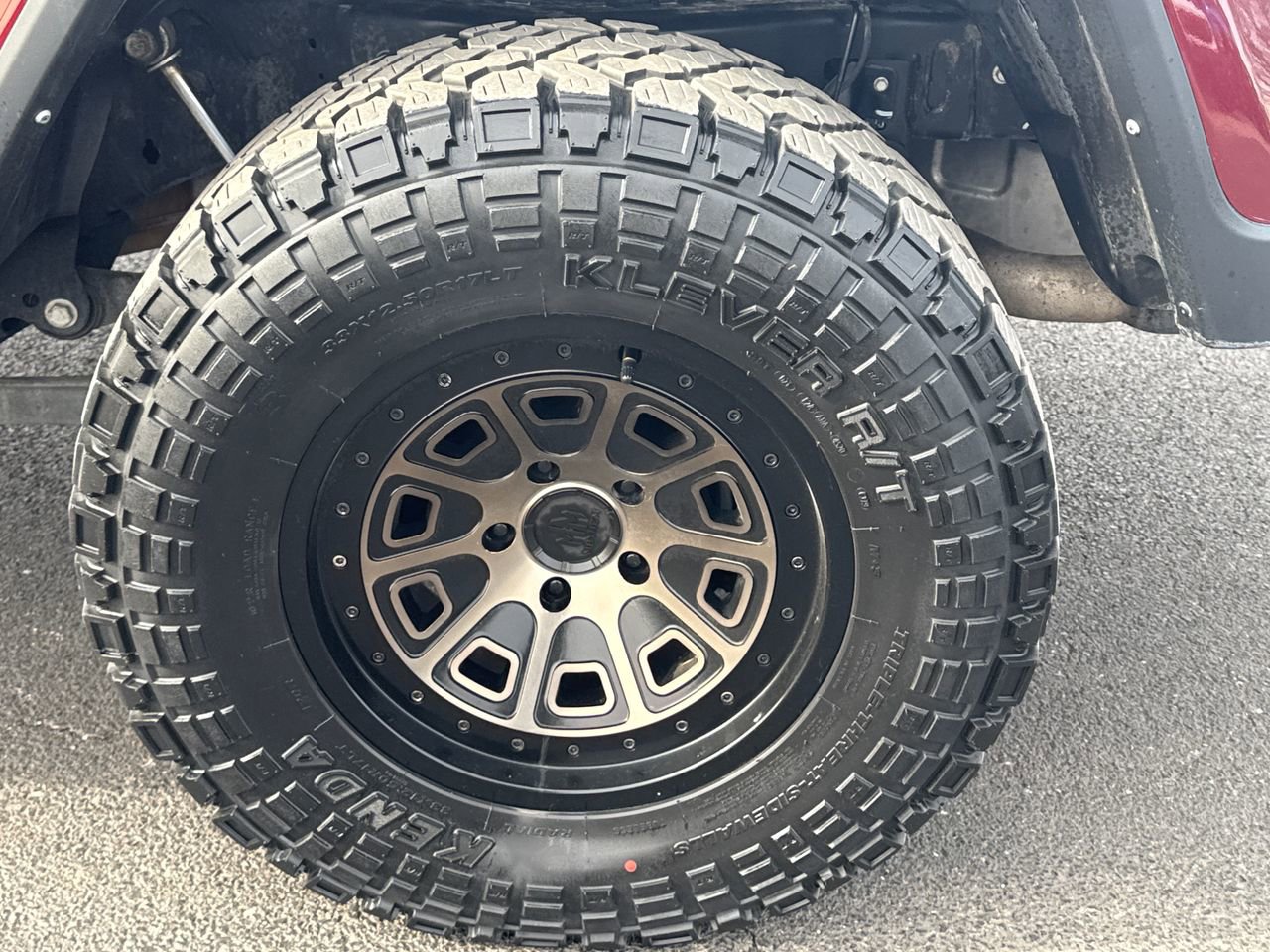 Used 2021 Jeep Gladiator Sport image 12